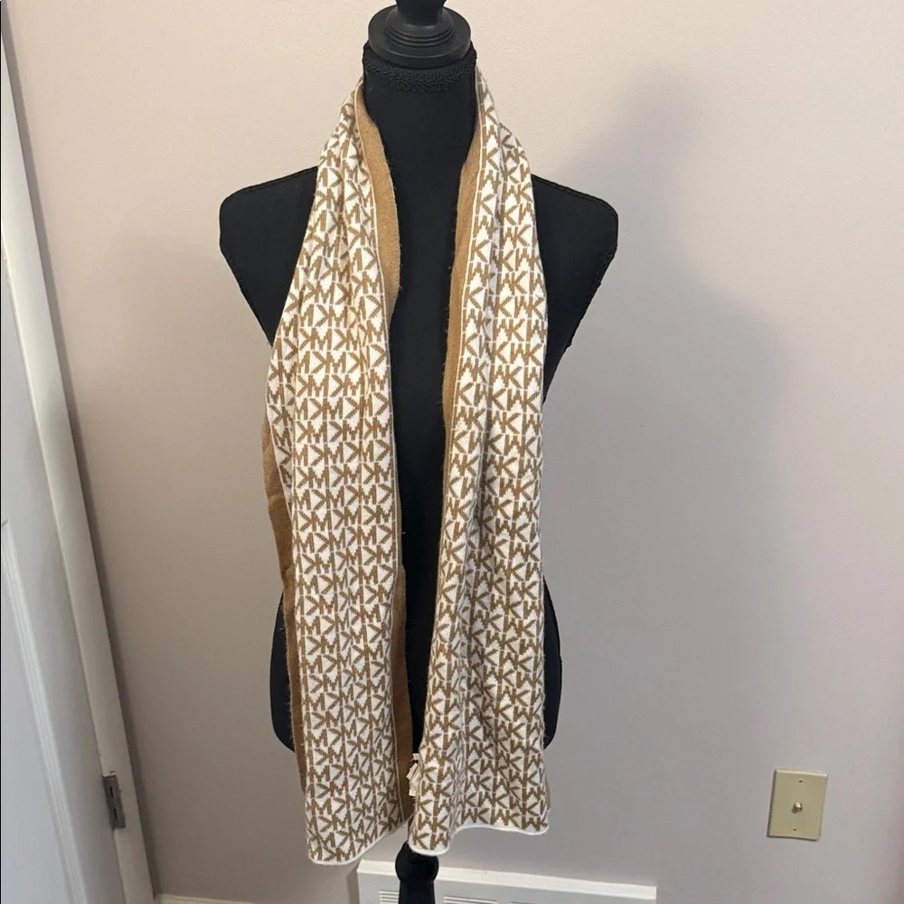 Michael Kors stylish scarf